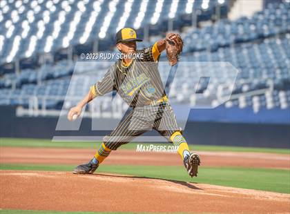 Thumbnail 3 in Mater Dei Catholic @ San Ysidro (Games @ Petco Park) photogallery.