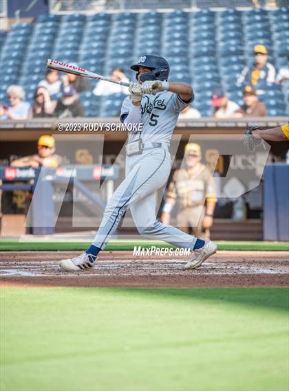 Thumbnail 2 in Mater Dei Catholic @ San Ysidro (Games @ Petco Park) photogallery.