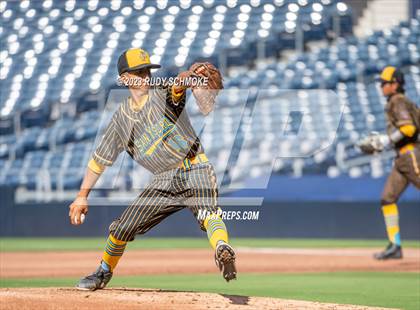 Thumbnail 2 in Mater Dei Catholic @ San Ysidro (Games @ Petco Park) photogallery.