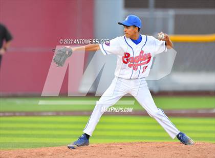 Thumbnail 1 in Cerritos @ Glenn photogallery.