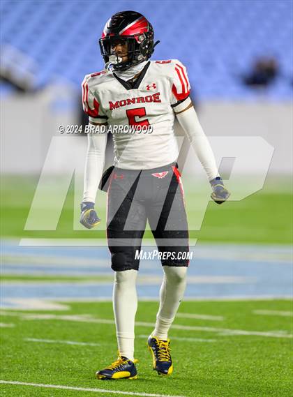 Thumbnail 2 in Northeastern vs. Monroe (NCHSAA 2A Final) photogallery.
