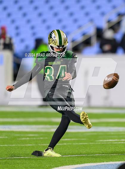 Thumbnail 1 in Northeastern vs. Monroe (NCHSAA 2A Final) photogallery.