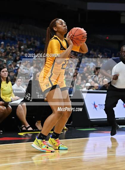 Thumbnail 2 in Cedar Park vs Memorial (UIL 5A State Final) photogallery.
