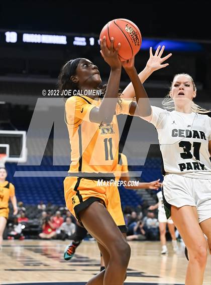 Thumbnail 2 in Cedar Park vs Memorial (UIL 5A State Final) photogallery.