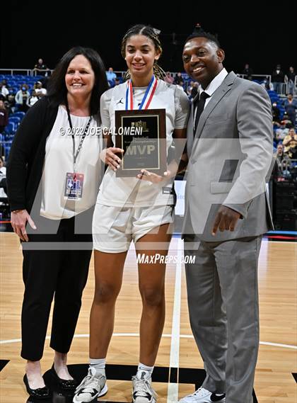 Thumbnail 3 in Cedar Park vs Memorial (UIL 5A State Final) photogallery.