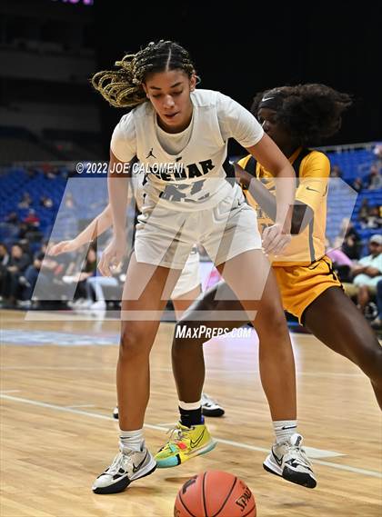 Thumbnail 1 in Cedar Park vs Memorial (UIL 5A State Final) photogallery.