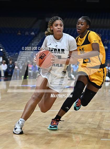 Thumbnail 2 in Cedar Park vs Memorial (UIL 5A State Final) photogallery.