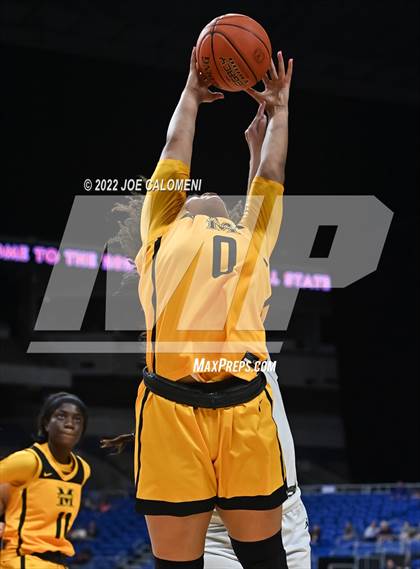 Thumbnail 3 in Cedar Park vs Memorial (UIL 5A State Final) photogallery.