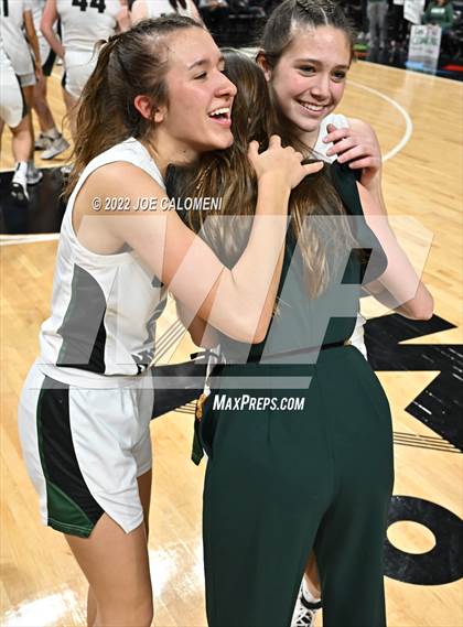 Thumbnail 2 in Cedar Park vs Memorial (UIL 5A State Final) photogallery.