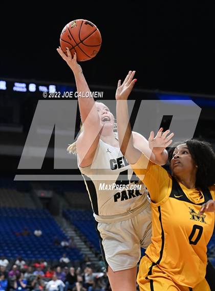 Thumbnail 1 in Cedar Park vs Memorial (UIL 5A State Final) photogallery.
