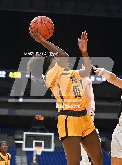 Thumbnail 2 in Cedar Park vs Memorial (UIL 5A State Final) photogallery.