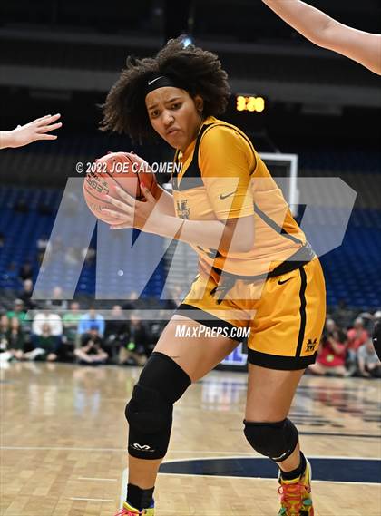 Thumbnail 3 in Cedar Park vs Memorial (UIL 5A State Final) photogallery.