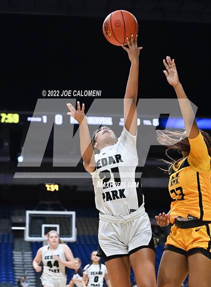 Thumbnail 3 in Cedar Park vs Memorial (UIL 5A State Final) photogallery.