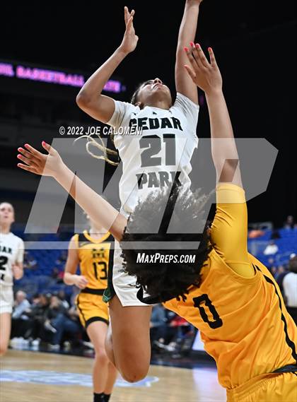 Thumbnail 2 in Cedar Park vs Memorial (UIL 5A State Final) photogallery.