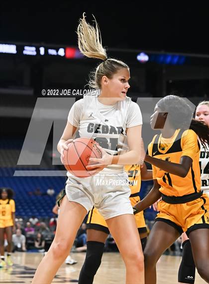 Thumbnail 2 in Cedar Park vs Memorial (UIL 5A State Final) photogallery.