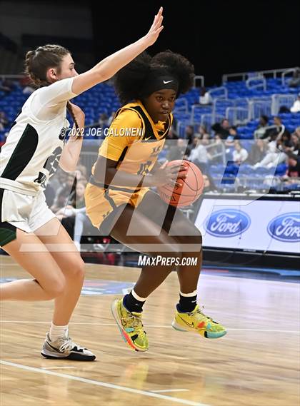 Thumbnail 3 in Cedar Park vs Memorial (UIL 5A State Final) photogallery.