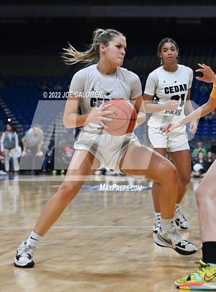 Thumbnail 1 in Cedar Park vs Memorial (UIL 5A State Final) photogallery.