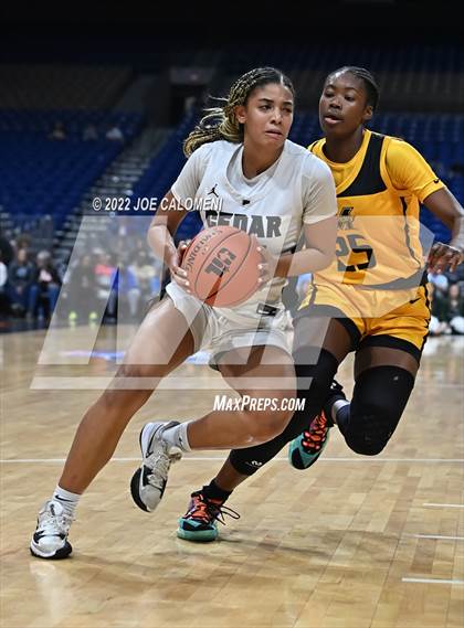 Thumbnail 3 in Cedar Park vs Memorial (UIL 5A State Final) photogallery.