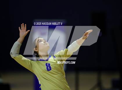 Thumbnail 1 in Ringgold vs. Morgan County (GHSA 2A Final) photogallery.