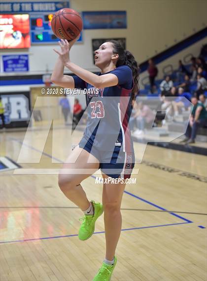 Thumbnail 1 in Perry @ Chandler photogallery.