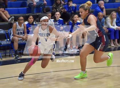 Thumbnail 2 in Perry @ Chandler photogallery.