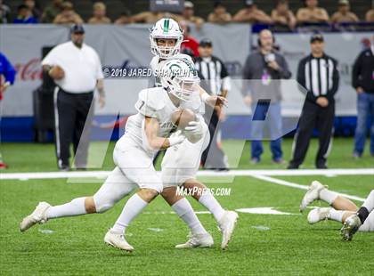 Thumbnail 1 in Catholic of Pointe Coupee vs. Ouachita Christian (LHSAA Division IV Final) photogallery.