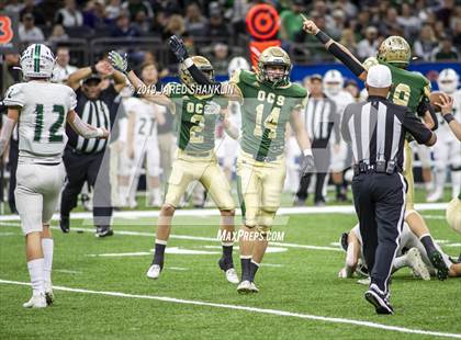 Thumbnail 1 in Catholic of Pointe Coupee vs. Ouachita Christian (LHSAA Division IV Final) photogallery.