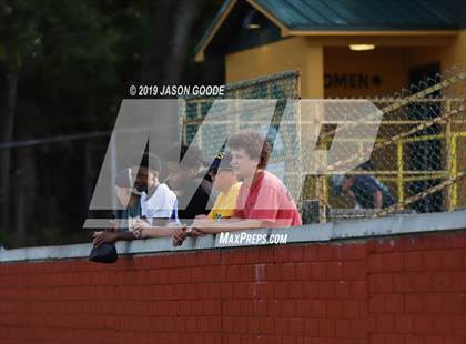 Thumbnail 2 in Lebanon @ Gallatin photogallery.