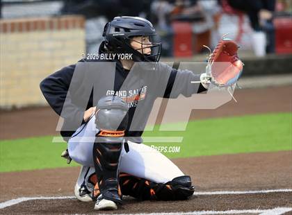 Thumbnail 3 in Grand Saline vs Palmer photogallery.