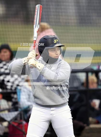Thumbnail 1 in Grand Saline vs Palmer photogallery.