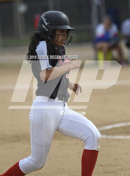 Thumbnail 1 in Cherry Creek vs Loveland (Loveland Tournament) photogallery.