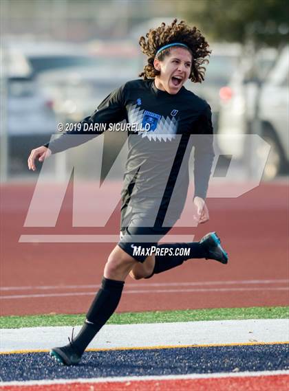 Thumbnail 3 in Sunnyside vs. Campo Verde (AIA 5A Final) photogallery.