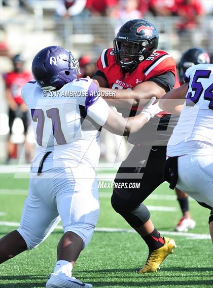 Thumbnail 1 in Westfield vs. Lufkin (UIL 6A Regional Playoff) photogallery.