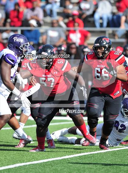 Thumbnail 3 in Westfield vs. Lufkin (UIL 6A Regional Playoff) photogallery.