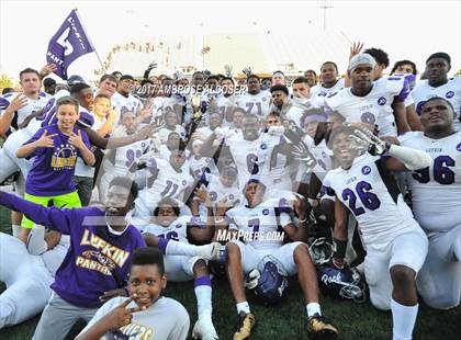 Thumbnail 3 in Westfield vs. Lufkin (UIL 6A Regional Playoff) photogallery.