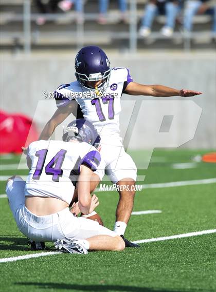 Thumbnail 3 in Westfield vs. Lufkin (UIL 6A Regional Playoff) photogallery.