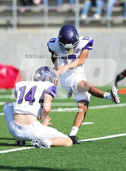 Thumbnail 1 in Westfield vs. Lufkin (UIL 6A Regional Playoff) photogallery.