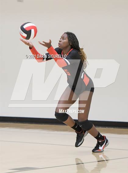 Thumbnail 2 in Williams Field vs. Canyon View (EPIC Tournament Chandler Prep Invite)  photogallery.