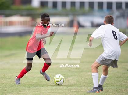 Thumbnail 3 in Hough @ South Mecklenburg photogallery.
