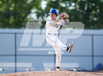 Thumbnail 1 in Auburn vs Whitesboro (NYSPHSAA Section 3 AA Semifinal) photogallery.