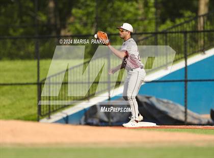 Thumbnail 2 in Auburn vs Whitesboro (NYSPHSAA Section 3 AA Semifinal) photogallery.