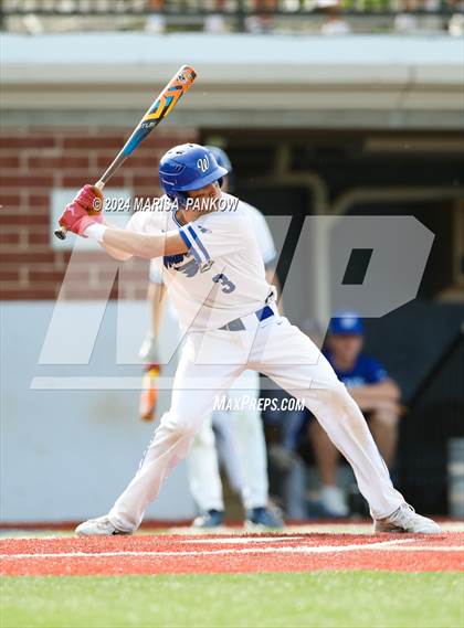 Thumbnail 3 in Auburn vs Whitesboro (NYSPHSAA Section 3 AA Semifinal) photogallery.