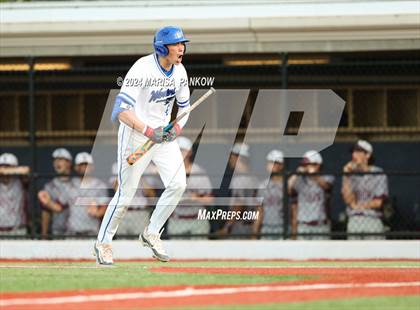 Thumbnail 1 in Auburn vs Whitesboro (NYSPHSAA Section 3 AA Semifinal) photogallery.