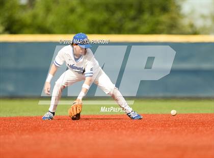 Thumbnail 1 in Auburn vs Whitesboro (NYSPHSAA Section 3 AA Semifinal) photogallery.