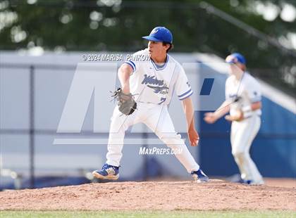 Thumbnail 1 in Auburn vs Whitesboro (NYSPHSAA Section 3 AA Semifinal) photogallery.