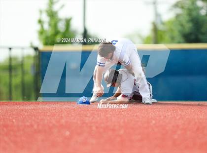 Thumbnail 3 in Auburn vs Whitesboro (NYSPHSAA Section 3 AA Semifinal) photogallery.