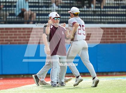Thumbnail 1 in Auburn vs Whitesboro (NYSPHSAA Section 3 AA Semifinal) photogallery.