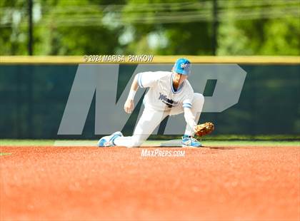 Thumbnail 2 in Auburn vs Whitesboro (NYSPHSAA Section 3 AA Semifinal) photogallery.