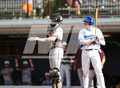 Thumbnail 1 in Auburn vs Whitesboro (NYSPHSAA Section 3 AA Semifinal) photogallery.