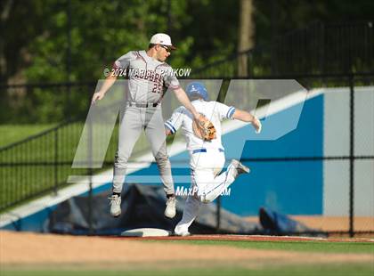Thumbnail 3 in Auburn vs Whitesboro (NYSPHSAA Section 3 AA Semifinal) photogallery.